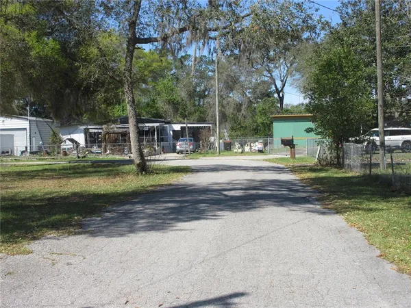 $135,000 | 18601 Southeast 24th Lane, Ocklawaha, FL 32179