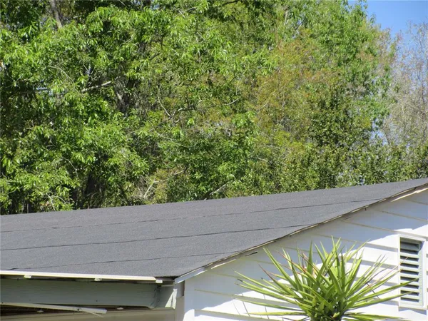 $135,000 | 18601 Southeast 24th Lane, Ocklawaha, FL 32179