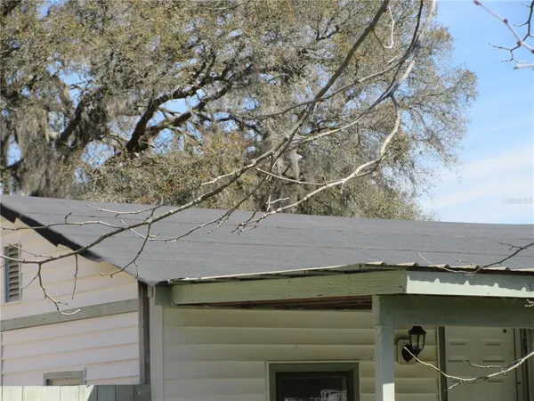 $135,000 | 18601 Southeast 24th Lane, Ocklawaha, FL 32179