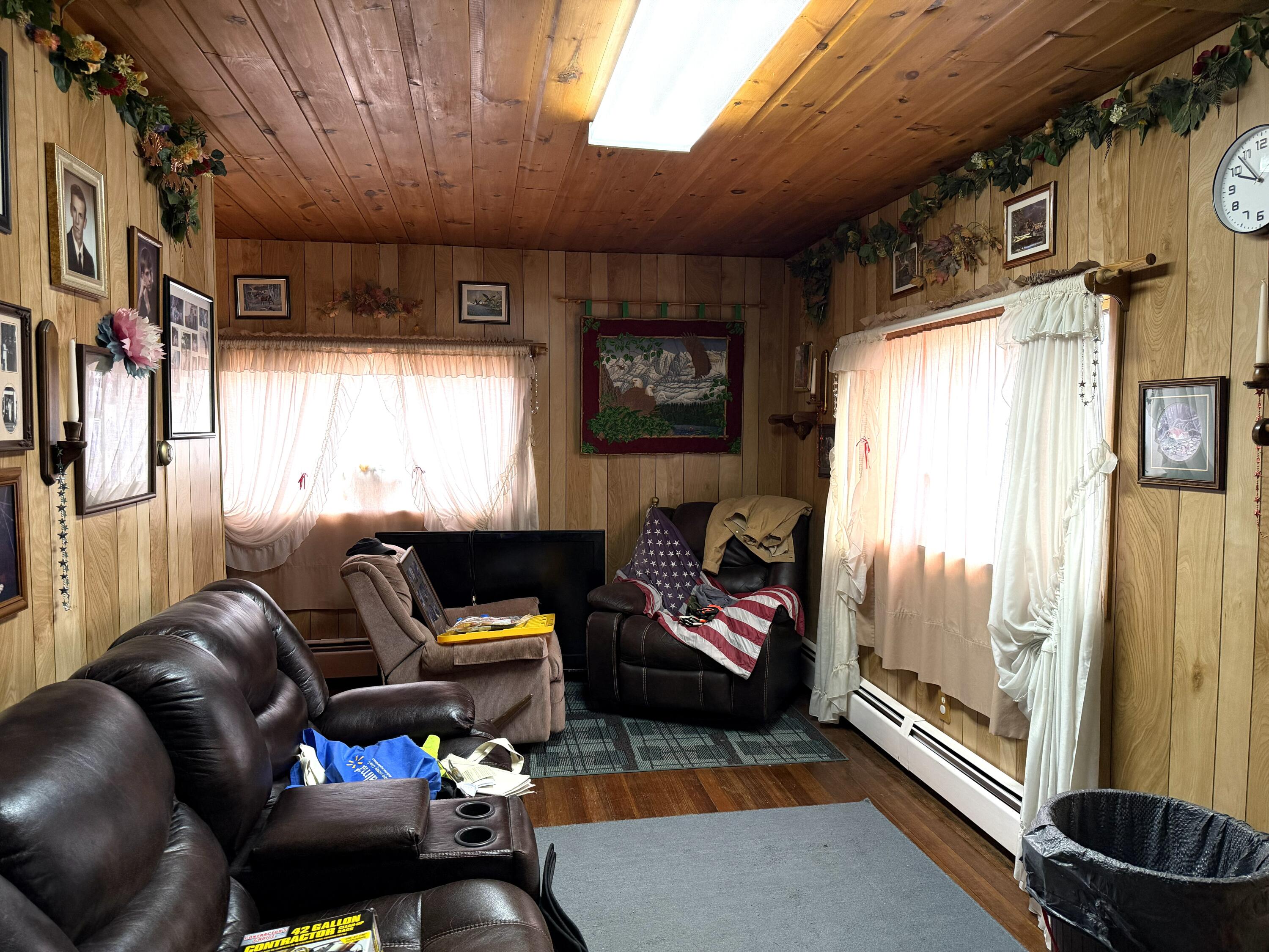 47 Elm Street Milo, ME 04463 - Photo 14 of 47 foyer-office