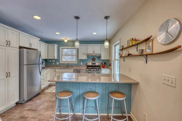 $929,000 | 8056 North North Road, Springbrook, WI 54875