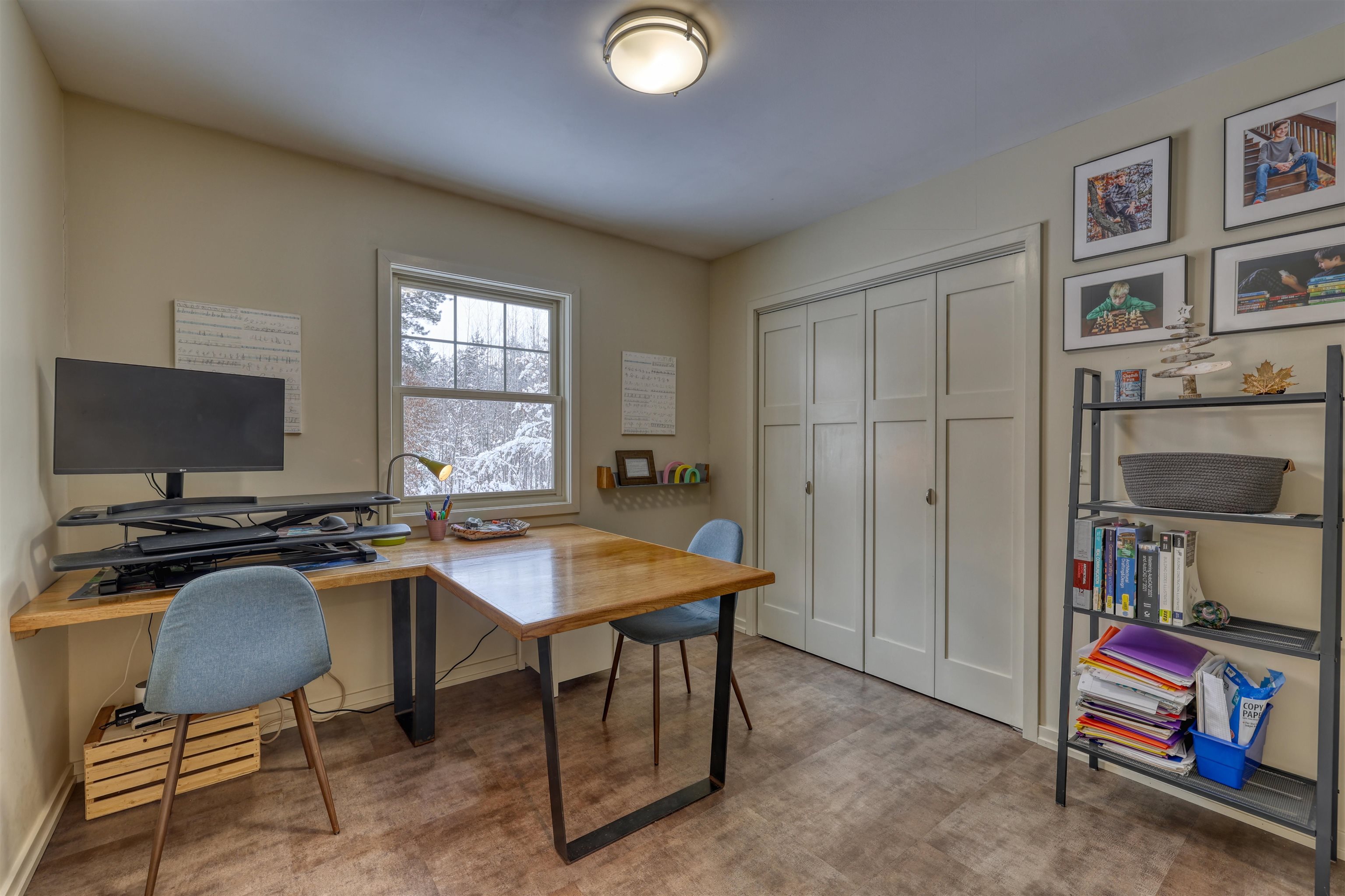 8056 North North Road Springbrook, WI 54875 - Photo 29 of 65 Office area with baseboards