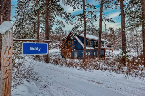 $929,000 | 8056 North North Road, Springbrook, WI 54875