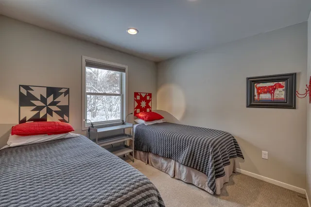 $929,000 | 8056 North North Road, Springbrook, WI 54875