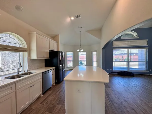 $549,000 | 5829 Oakmere Lane, Aubrey, TX 76227