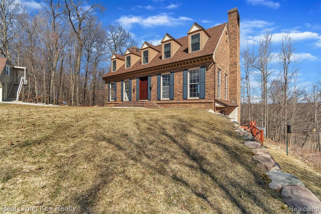 3163 Rock Valley Road Metamora, MI 48455 - Photo 4 of 76