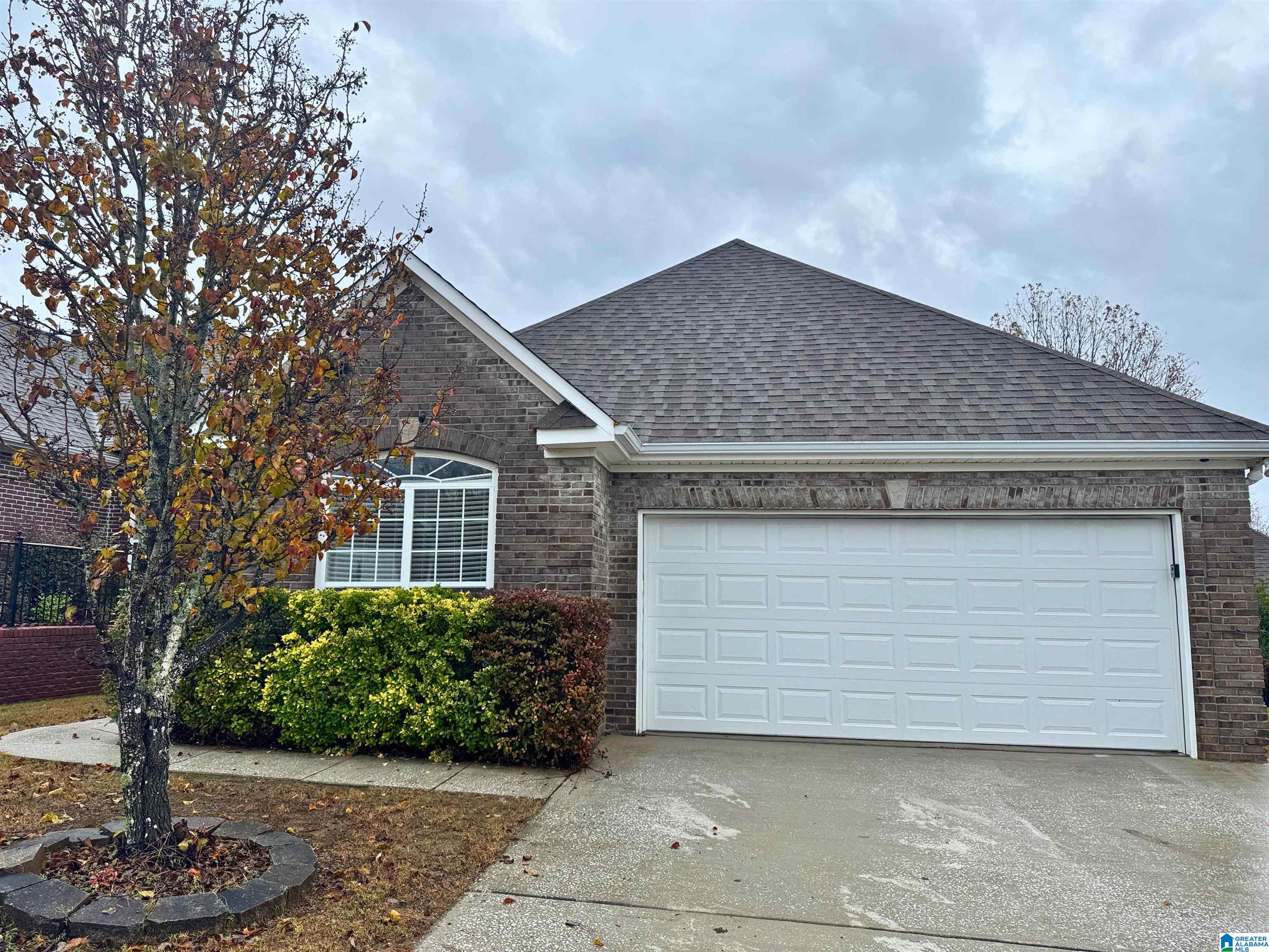 205 High Ridge Drive Pelham, AL 35124 - Photo 1 of 23