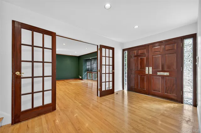 a view of livingroom with furniture and window