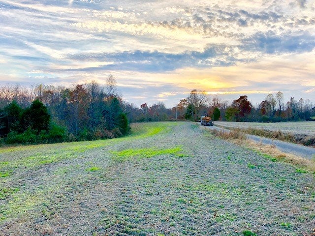Carl Junior Road Bee Spring, KY 42207 - Photo 1 of 3 Gallery Image 1