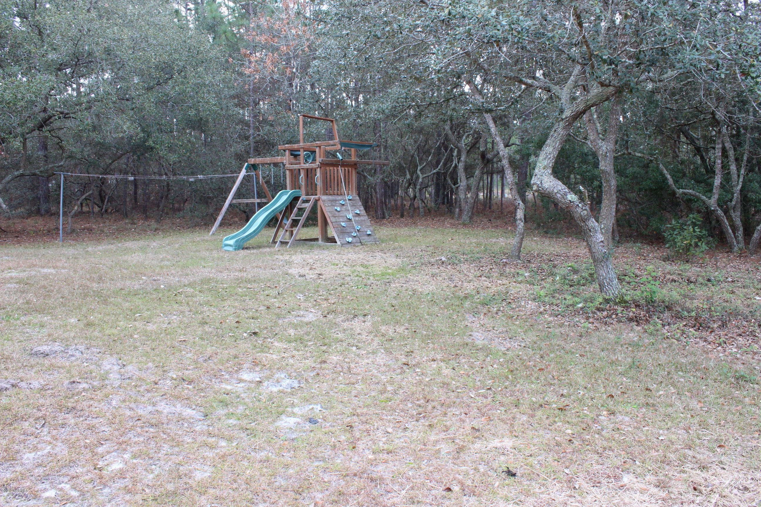 498 Edgewood Road, Unit BSL Southport, NC 28461 - Photo 31 of 33 IMG_3084