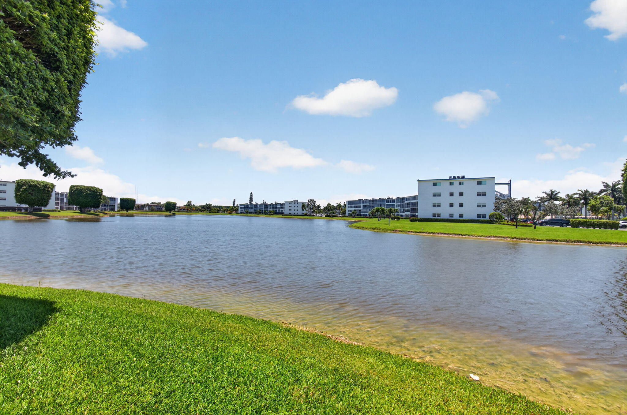 4059 Guildford East Boca Raton, FL 33434 - Photo 51 of 101 57-web-or-mls-DSC_7835