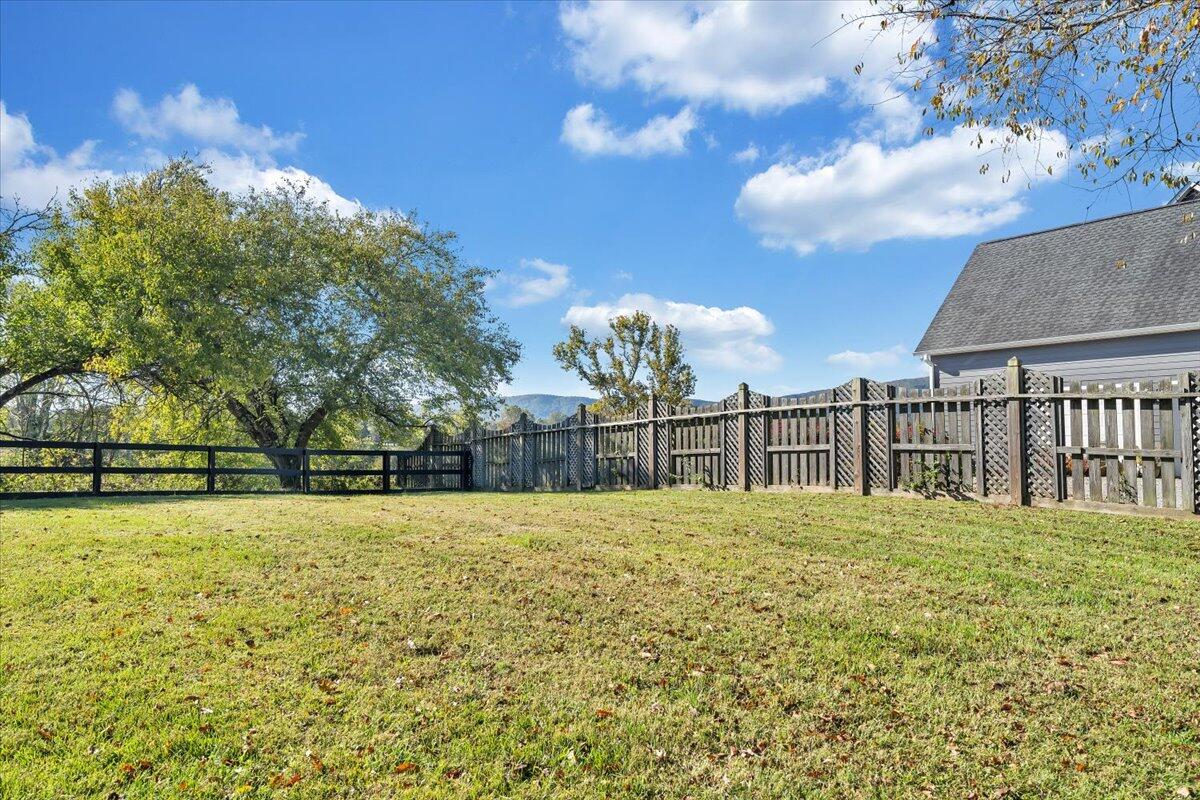 4081 Country Club Road Troutville, VA 24175 - Photo 41 of 63 41-MIB04606