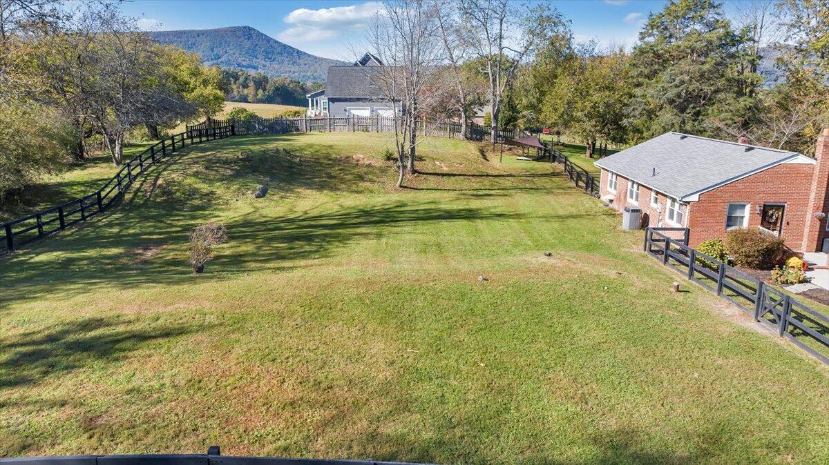 4081 Country Club Road Troutville, VA 24175 - Photo 45 of 63 45-DJI_20241018104340_0005_D_MIB