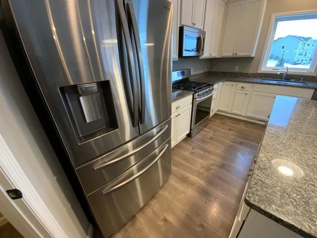 $551,000 | 11775 33rd Street North, Lake Elmo, MN 55042