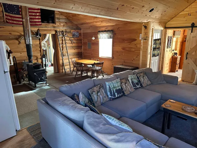 $250,000 | 393 G P Loop Road, Clarksville, NH 03592