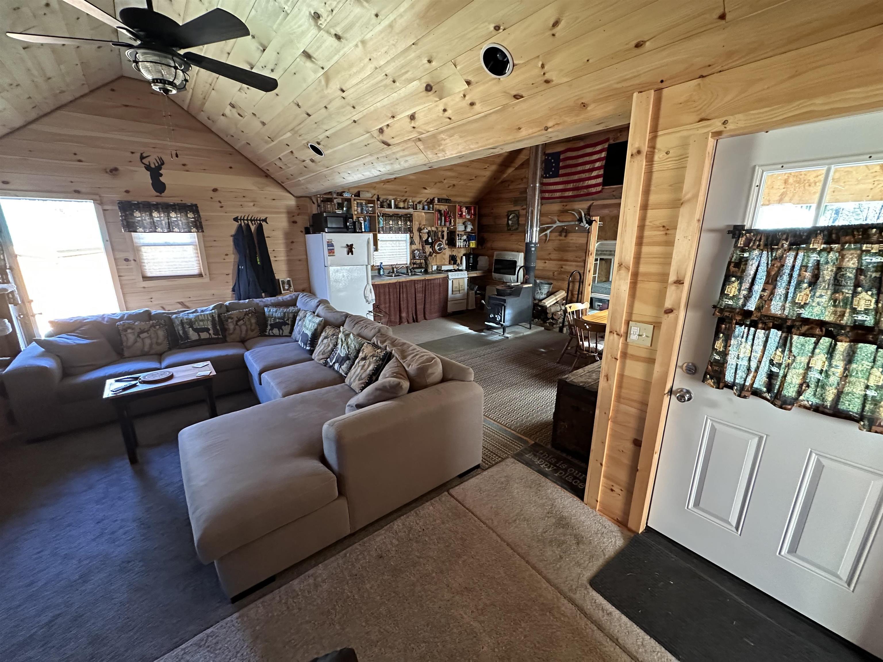 393 G P Loop Road Clarksville, NH 03592 - Photo 6 of 25