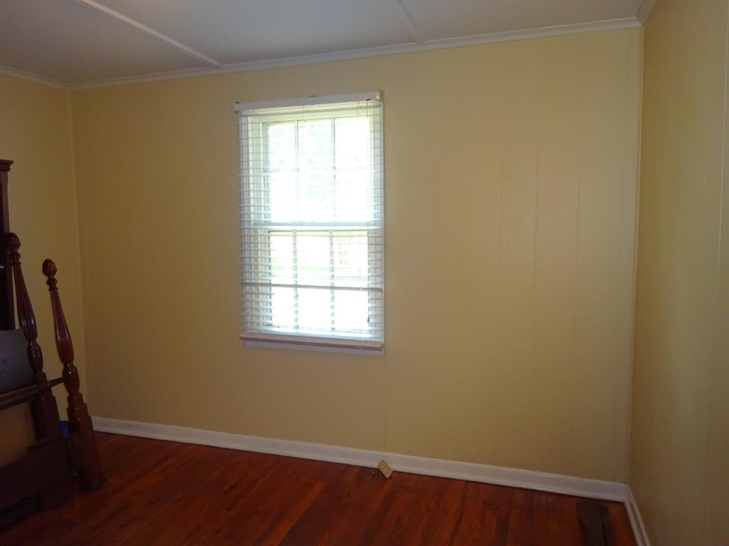 1055 Red Bird Road Augusta, GA 30904 - Photo 25 of 34 Bedroom 2 12 x 10