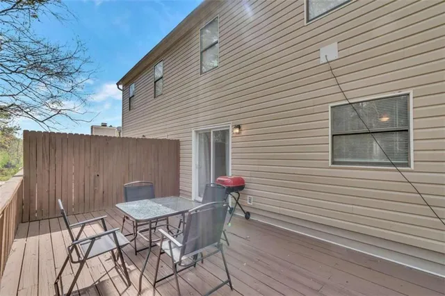 $3,500 | 2099 Valley Oaks Drive Southeast, Smyrna, GA 30080