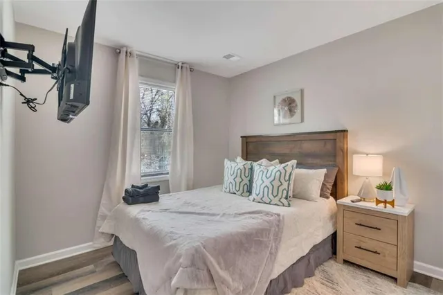 $3,500 | 2099 Valley Oaks Drive Southeast, Smyrna, GA 30080