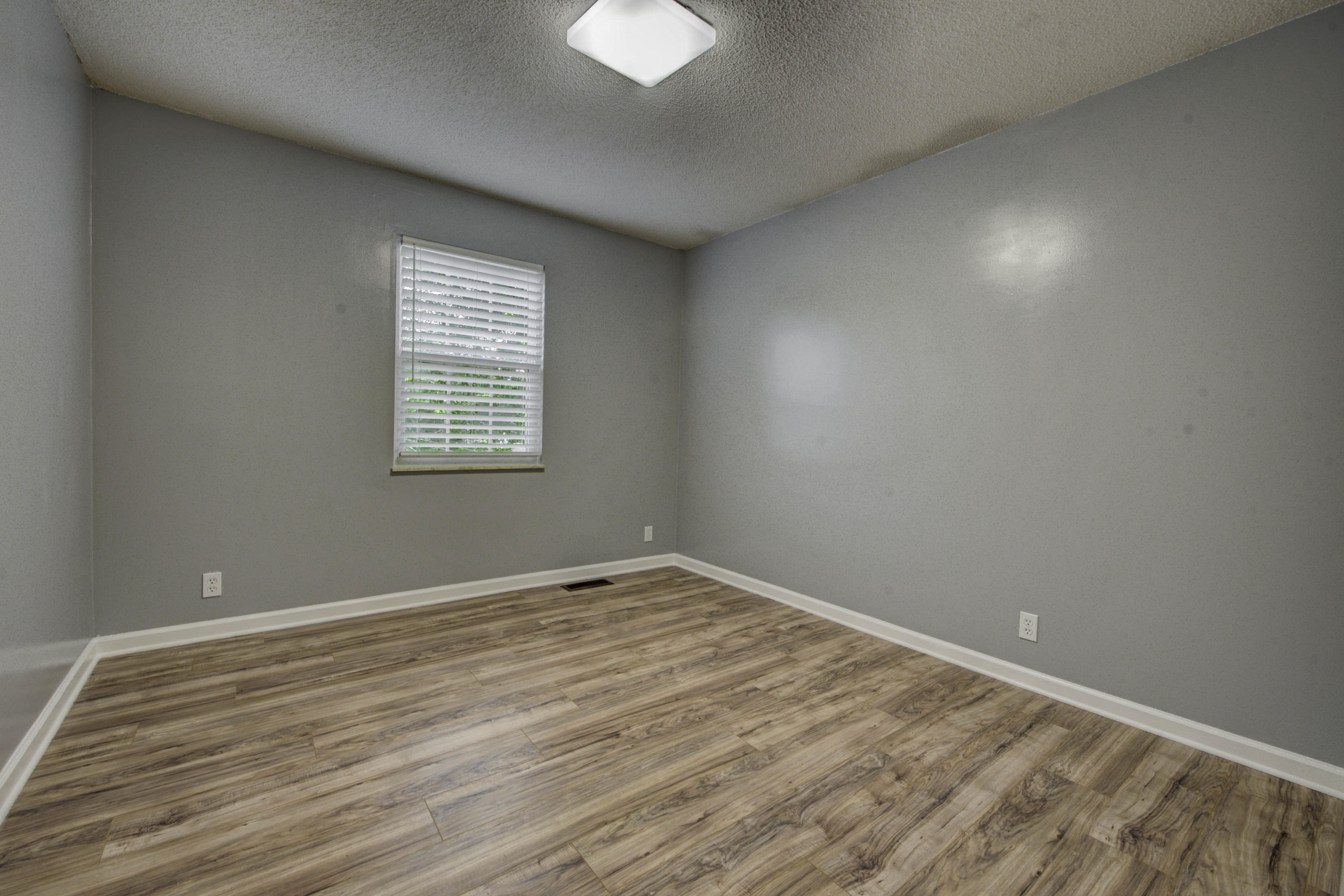 908 Tree Trunk Road Knoxville, TN 37934 - Photo 13 of 28 14