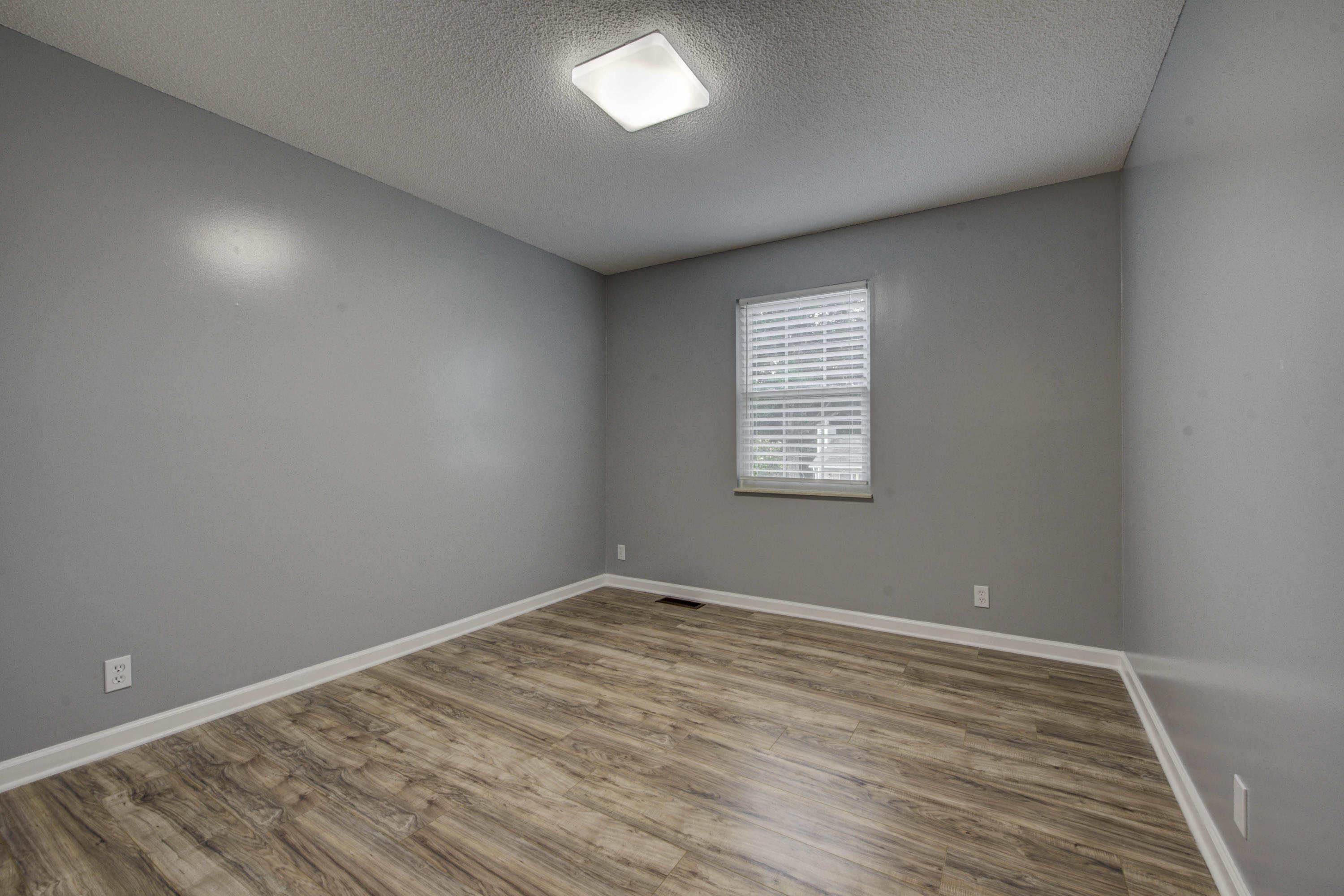 908 Tree Trunk Road Knoxville, TN 37934 - Photo 16 of 28 17