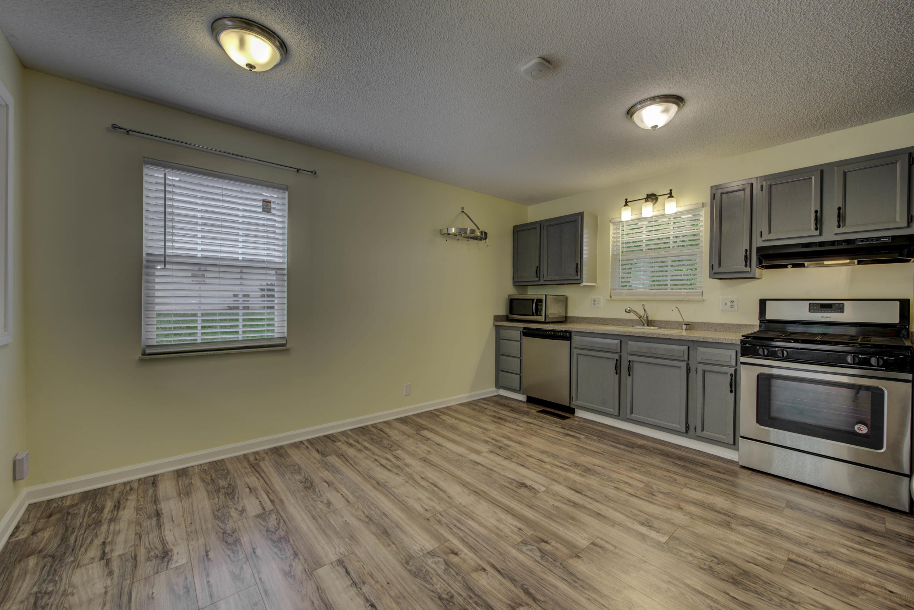 908 Tree Trunk Road Knoxville, TN 37934 - Photo 7 of 28 8