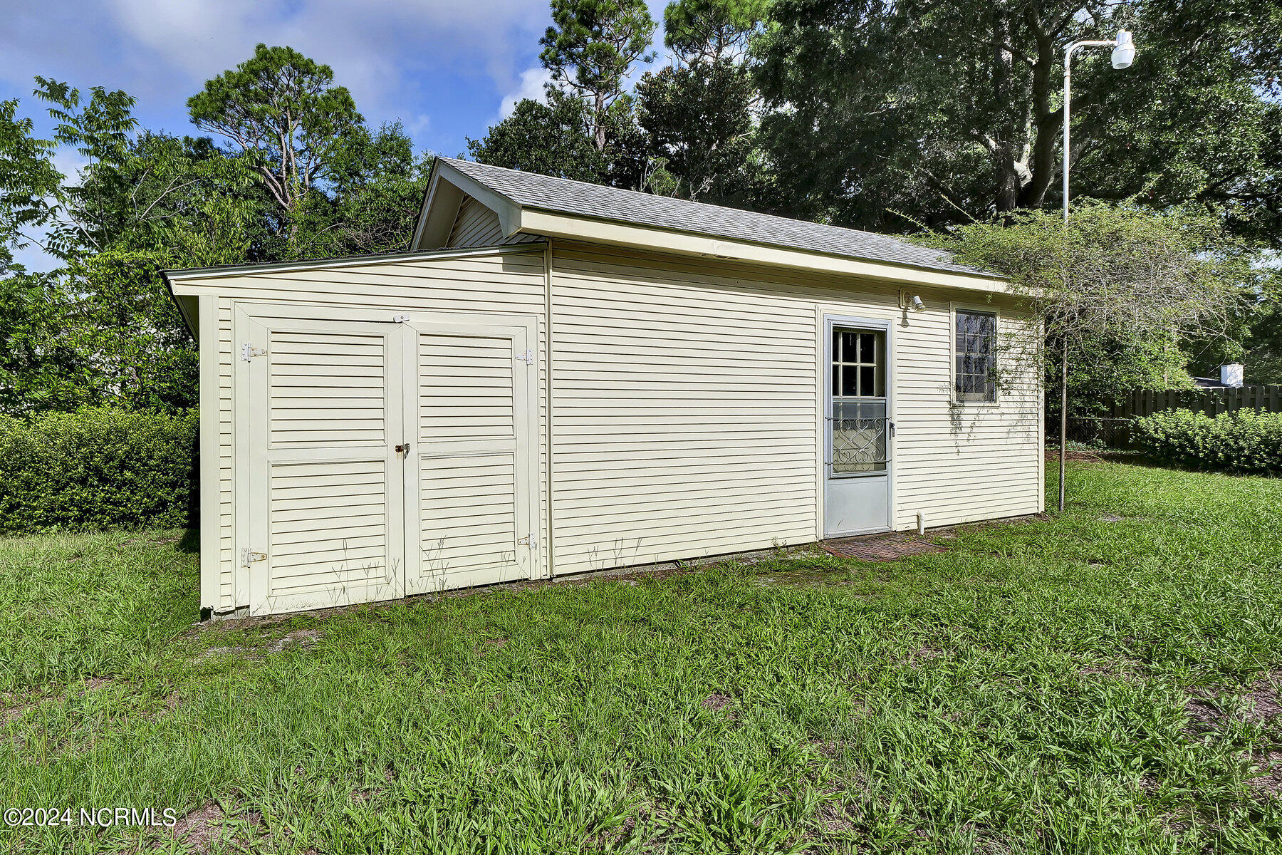 223 Huntington Road Wilmington, NC 28403 - Photo 28 of 28 029_p1499950_985