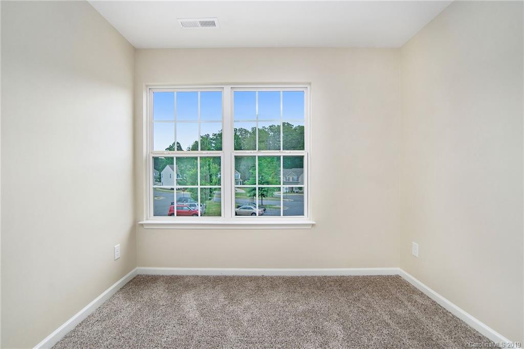 163 Limerick Road Mooresville, NC 28115 - Photo 6 of 13 Gallery Image 6