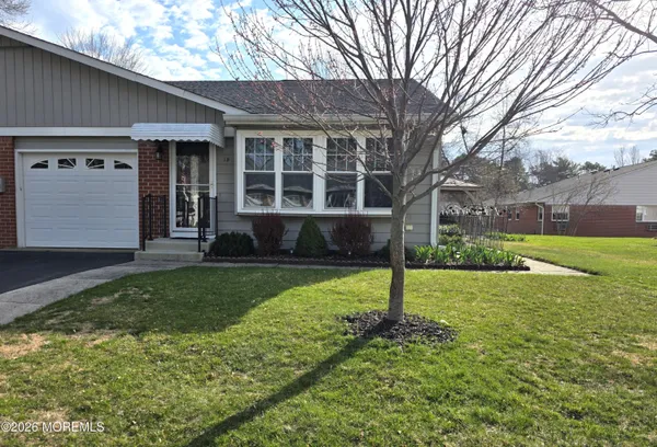 $209,999 | 1 Salem Drive, Unit B, Whiting, NJ 08759