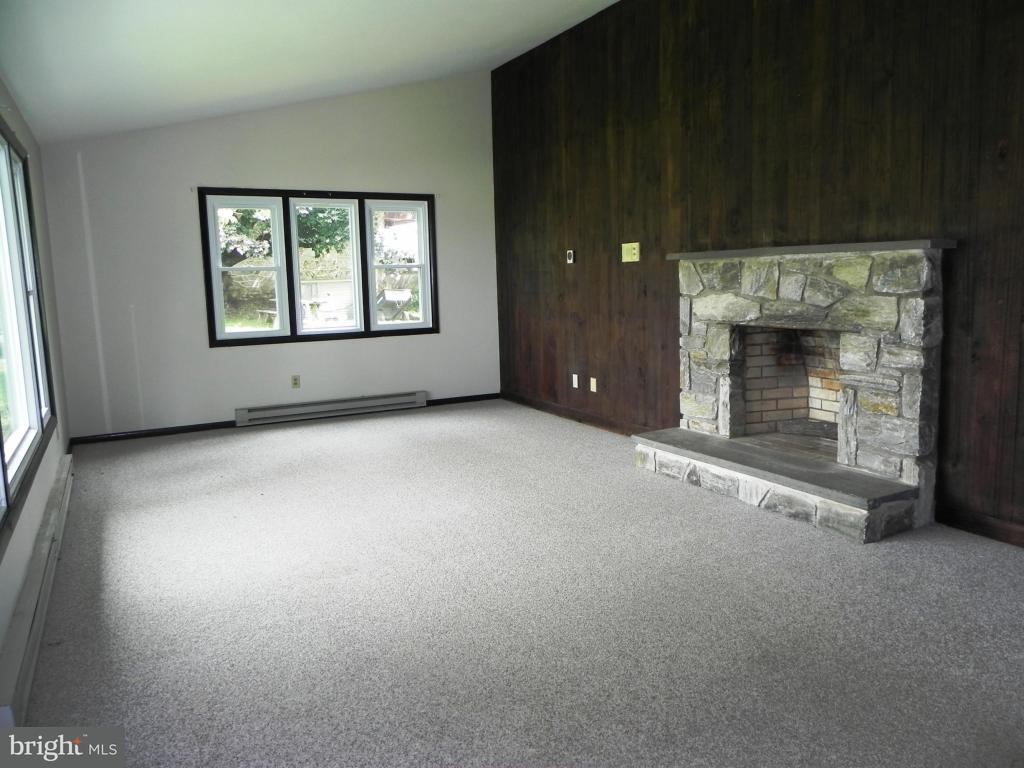 353 Bell Road Christiana, PA 17509 - Photo 7 of 22