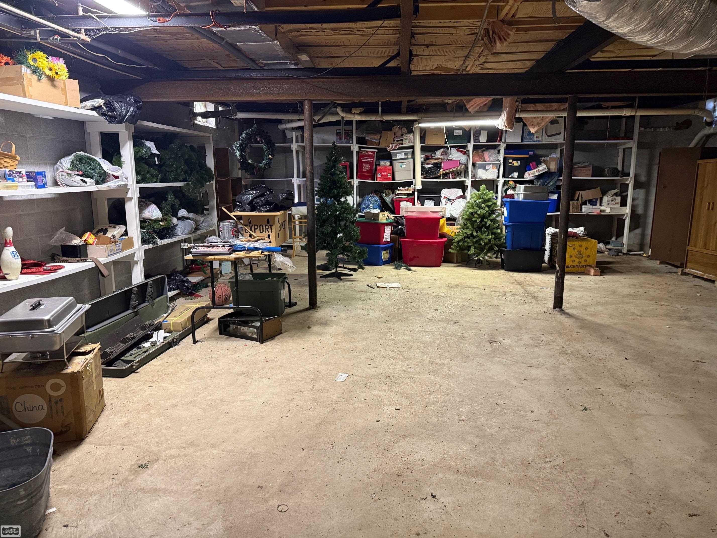 2173 North Youngs Road Attica, MI 48412 - Photo 13 of 24 50190686-b0518b42-0af4-4c8c-a609-bd4e13a29956.JPG