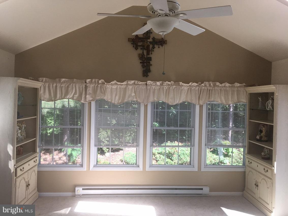 12311 Forrest Hill Road Clear Spring, MD 21722 - Photo 7 of 14 Interior (General)