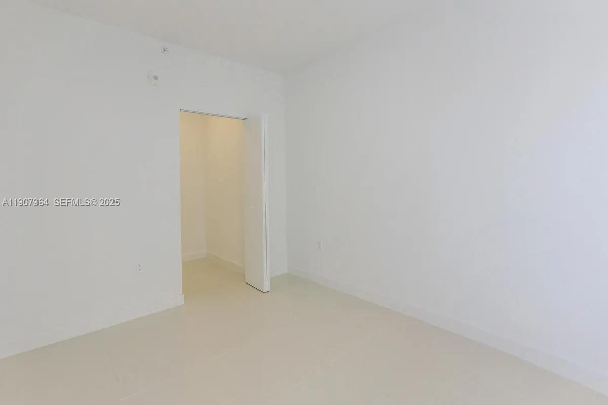 25850 Southwest 140th Court, Unit 6111 Homestead, FL 33032 - Photo 12 of 25 a view of small space
