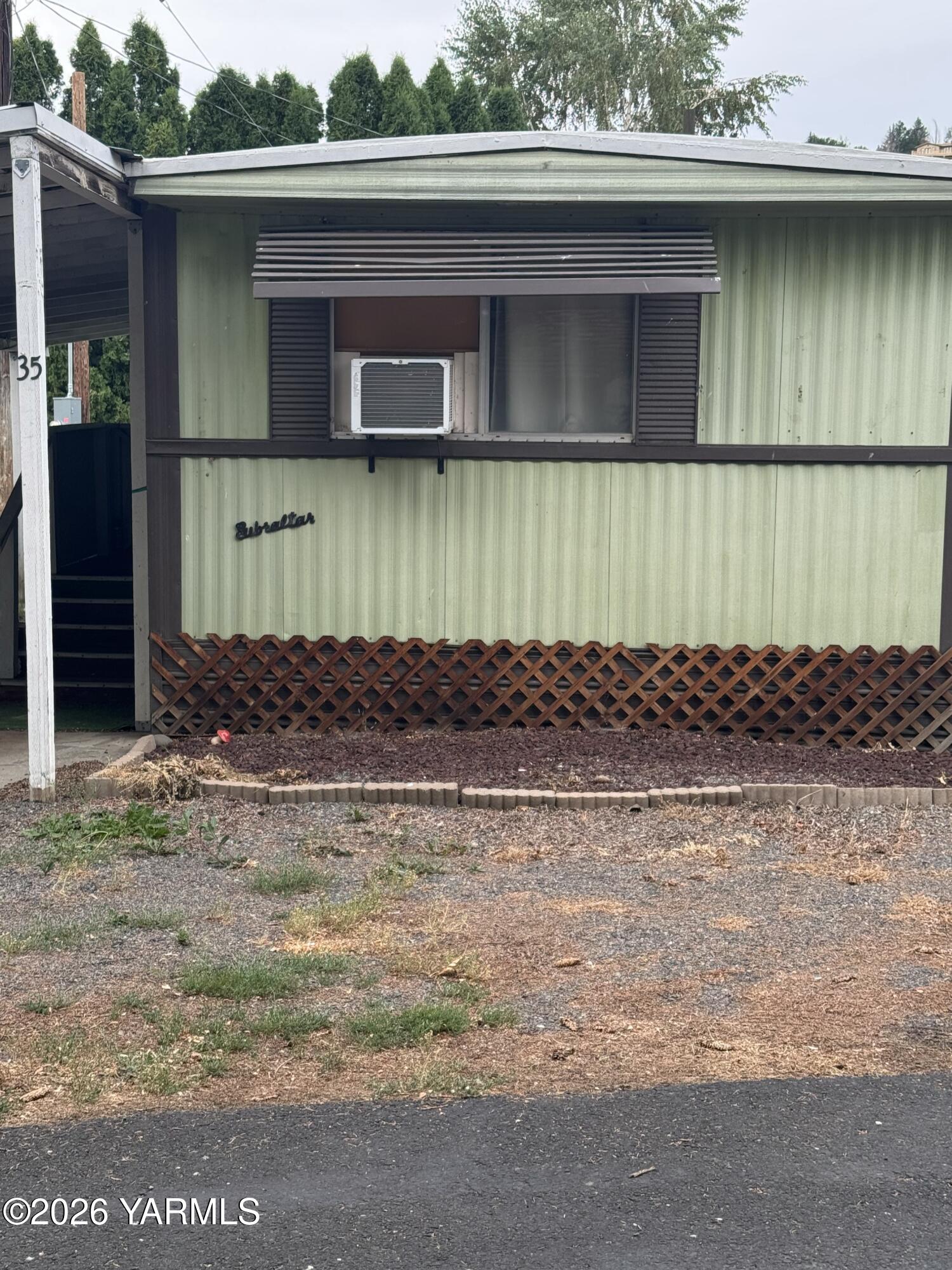 451 Pence Road, Unit 35 Yakima, WA 98908 - Photo 2 of 16 IMG_5957