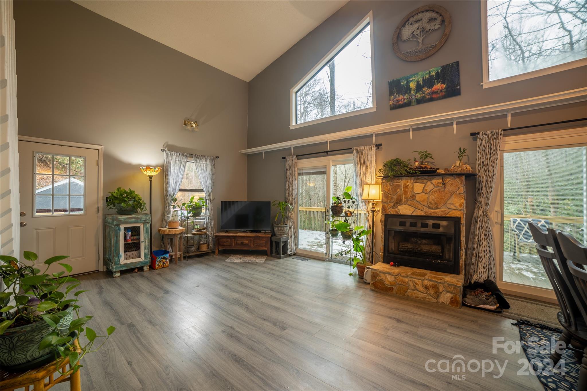 1580 Firefly Road Whittier, NC 28789 - Photo 10 of 37 Gallery Image 10