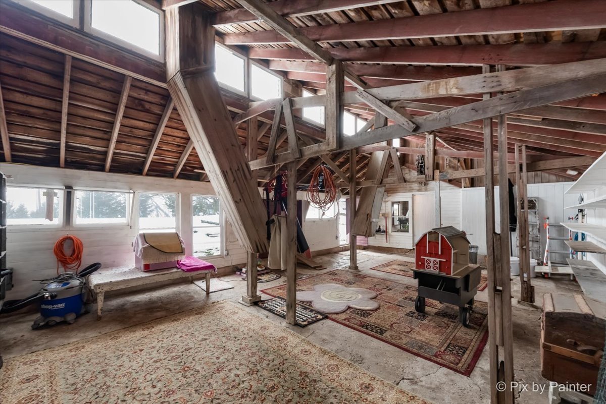 11004 Vanderkarr Road Hebron, IL 60034 - Photo 31 of 35