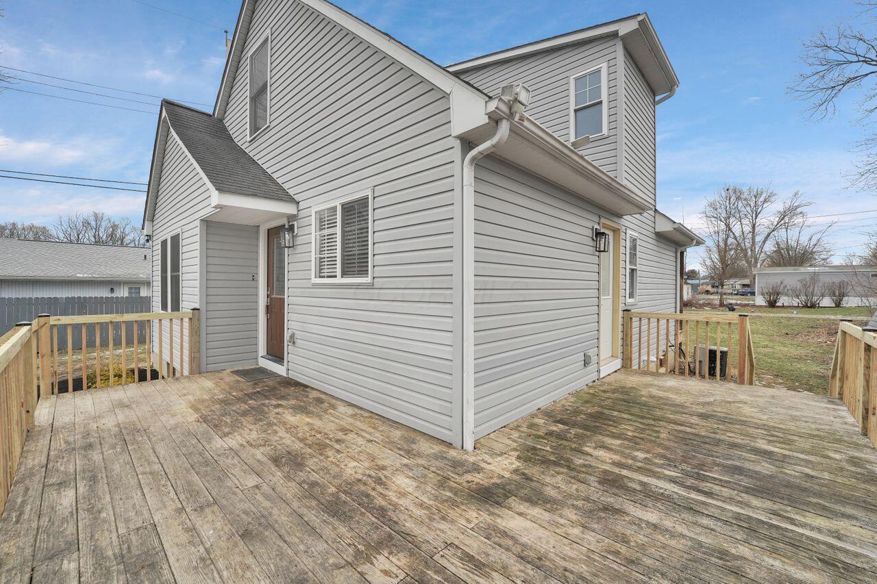 225 Spring Street Pataskala, OH 43062 - Photo 5 of 35 DSC03092
