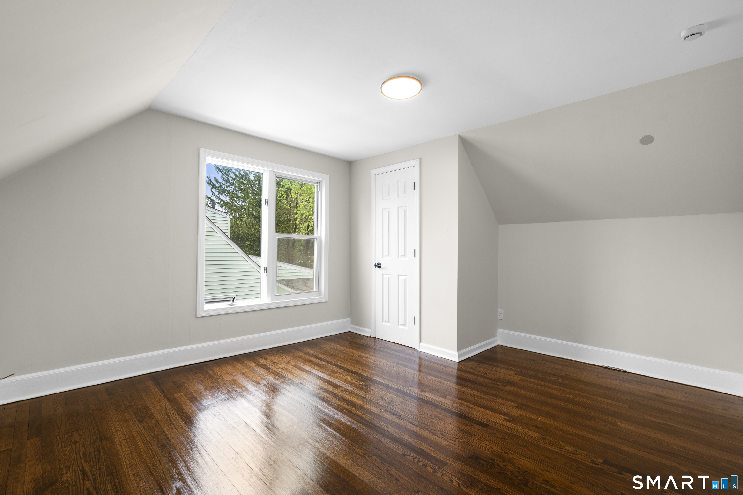 131 Chester Street Hamden, CT 06514 - Photo 25 of 36