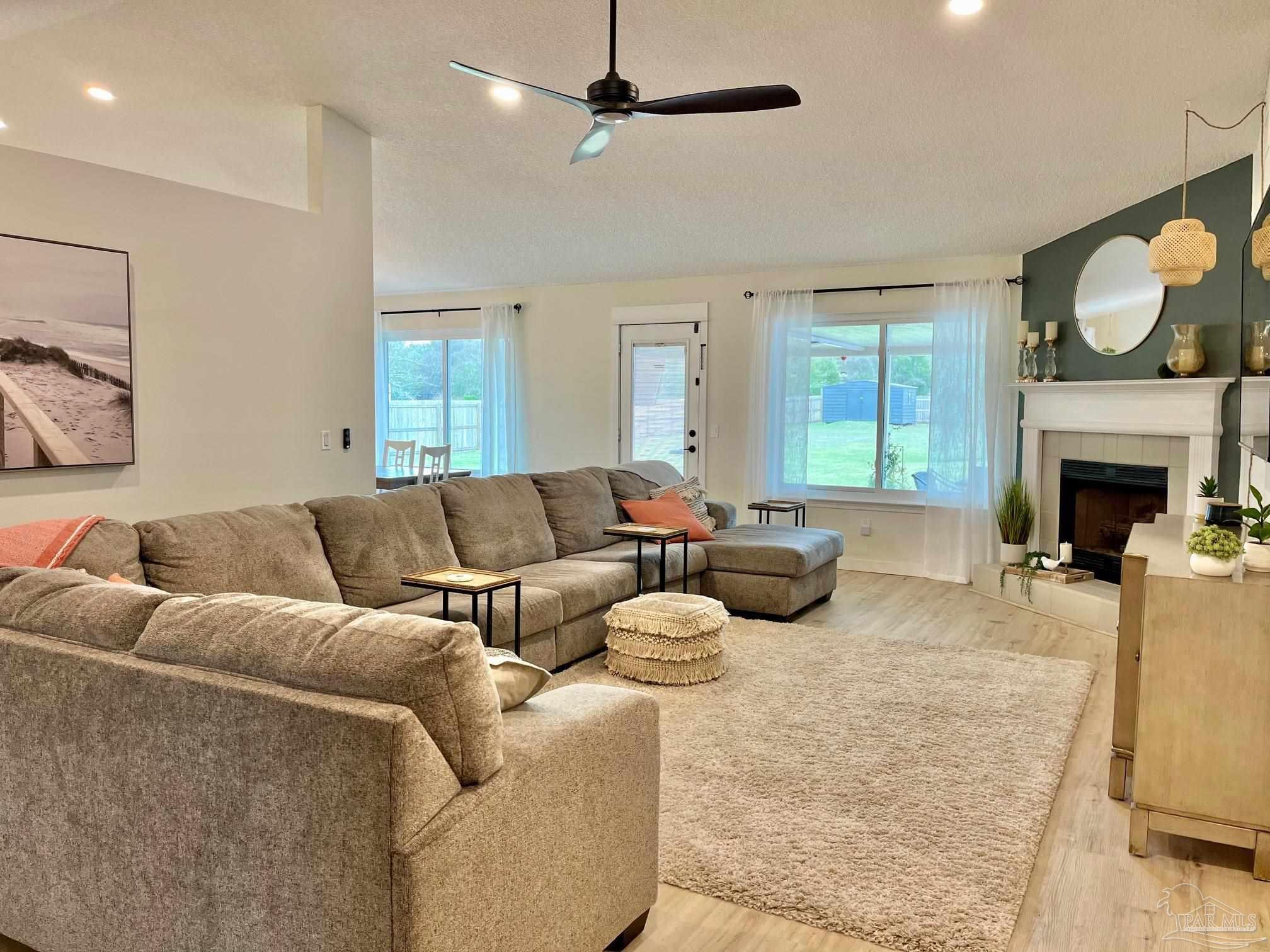 5891 Admirals Road Milton, FL 32583 - Photo 8 of 50