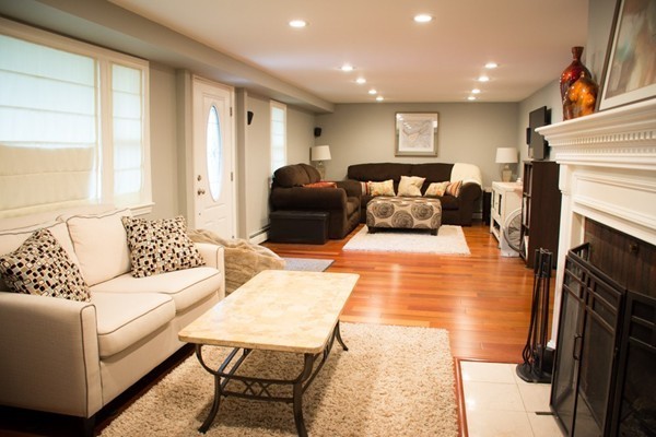 11 Pillings Road Saugus, MA 01906 - Photo 5 of 25 Gallery Image 5