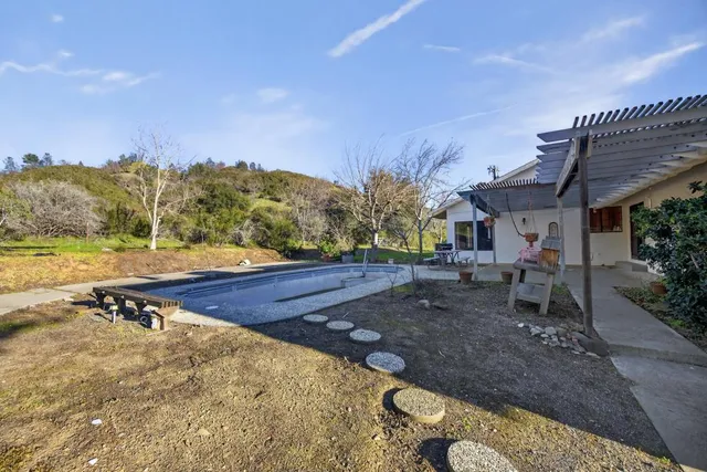 $975,000 | 14760-90 County Road 41A, Rumsey, CA 95607