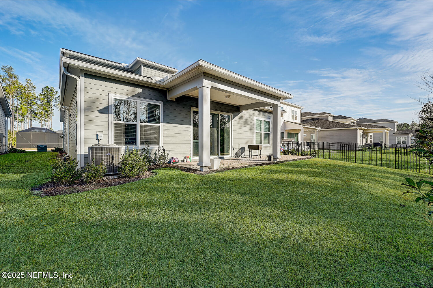 264 Vly Fls Way St. Johns, FL 32259 - Photo 35 of 37 a front view of a house with a garden