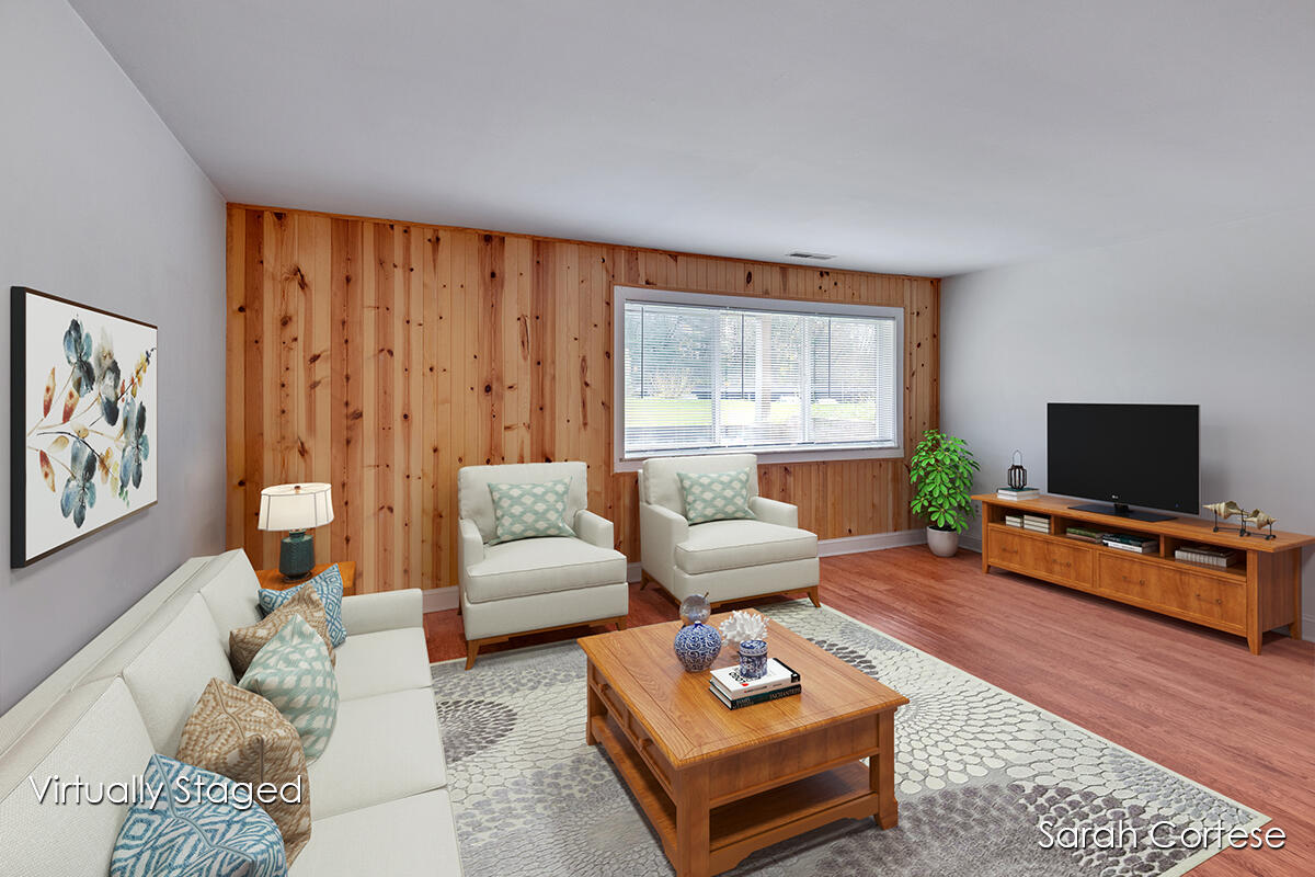 6714 Cascade Road Southeast, Unit 26 Grand Rapids, MI 49546 - Photo 4 of 22 Livingroom
