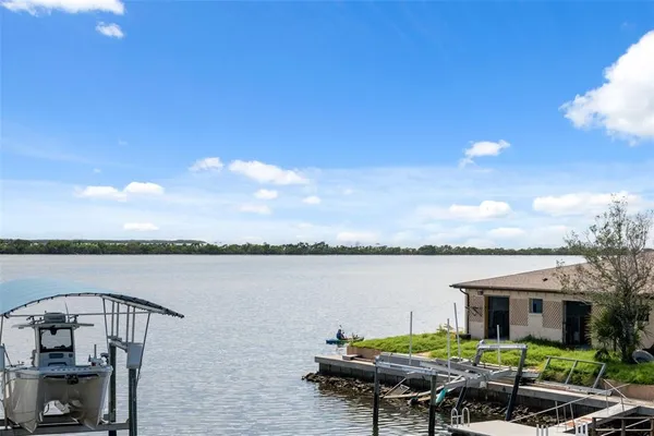 $689,900 | 13521 Stacey Drive, Hudson, FL 34667