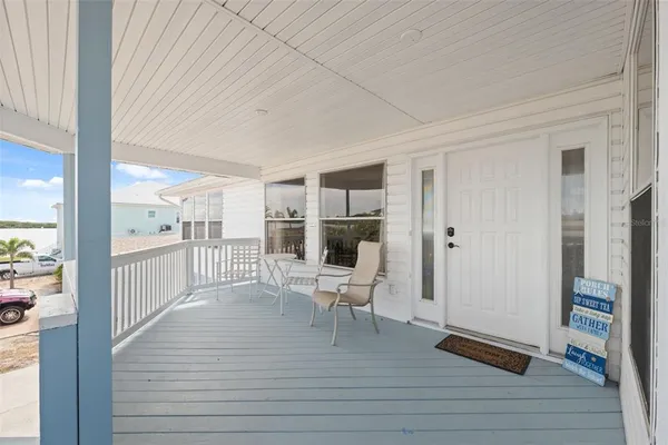 $689,900 | 13521 Stacey Drive, Hudson, FL 34667
