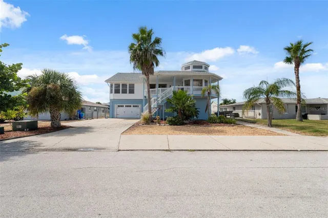 $710,000 | 13521 Stacey Drive, Hudson, FL 34667