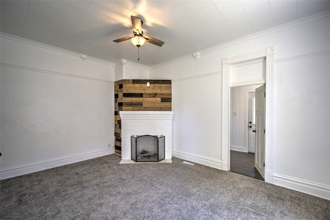 840 West William Street Decatur, IL 62522 - Photo 8 of 35