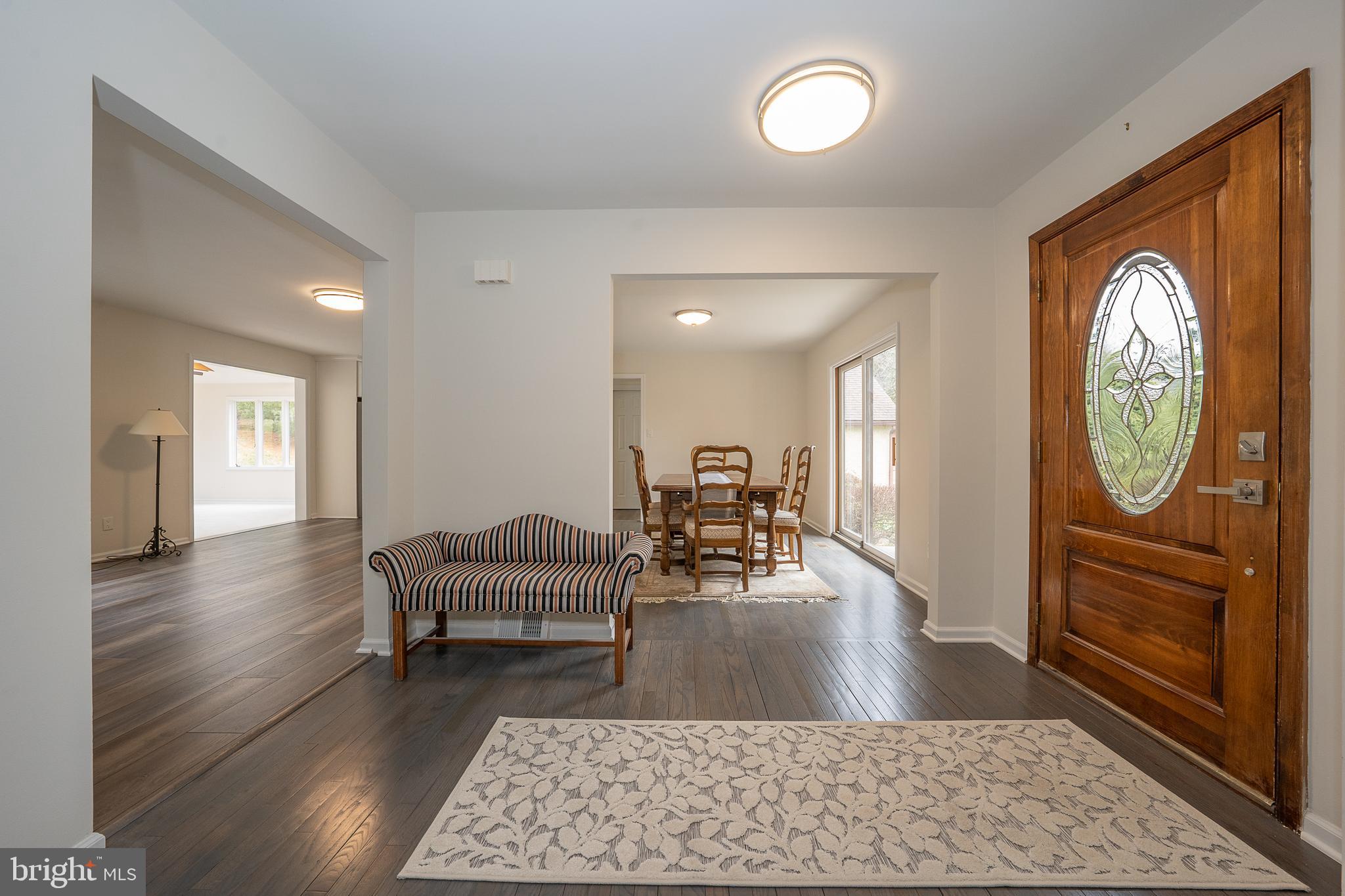 8 Applewood Road Malvern, PA 19355 - Photo 6 of 63 Foyer
