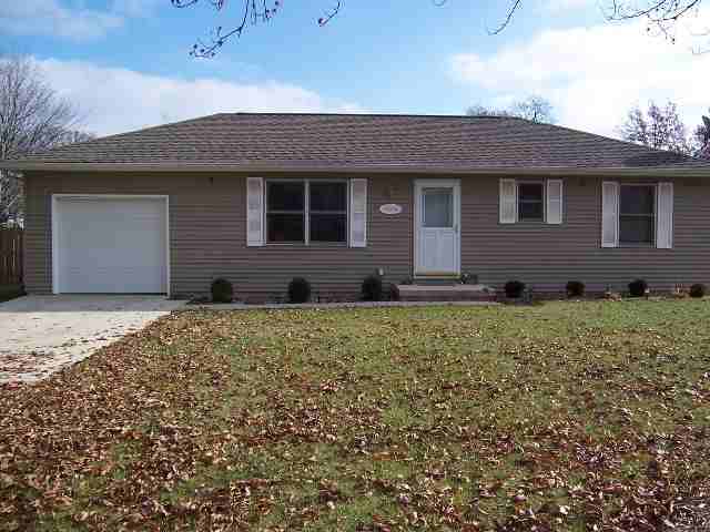 14960 Killion Road Mackinaw, IL 61755 - Photo 1 of 8
