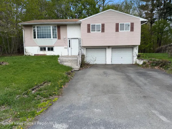 $244,900 | 77 Appletree Drive, Saugerties, NY 12477